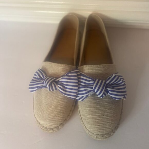 Crown & Ivy Women's Fiona Bow Espadrille Flats Shoes,  Size 8M - Picture 1 of 7